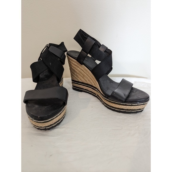 Charles David Espadrille Wedges - Picture 1 of 4